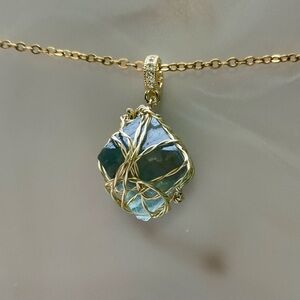 Fluorite Gold Wire Wrapped necklace P52